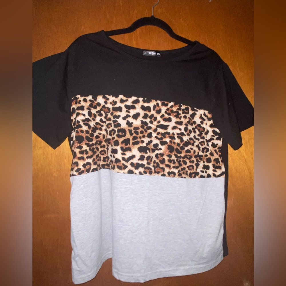 SHEIN 0XL Block Cheetah Print Short-Sleeved T-Shirt